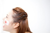 叫ぶチアガールの横顔 の写真素材 イラスト素材 アマナイメージズ