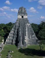 ティカル1号神殿石作り模型　高さ10cm、横7cm ティカル1号神殿石作り模型 高さ10cm、横7cm