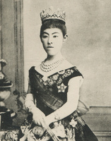 昭憲皇太后 肖像[20086001631]の写真・イラスト素材｜アマナ