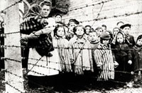 写真・資料集　アウシュビッツ強制収容所 アウシュヴィッツ 強制収容所 写真集 「Auschwitz」冊子付
