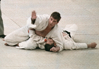 東京五輪 柔道無差別級 神永昭夫対ヘーシンク 日本武道館 の写真素材 イラスト素材 アマナイメージズ