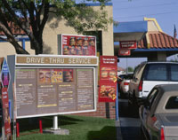 マクドナルド ドライブスルー[25158018842]の写真・イラスト素材